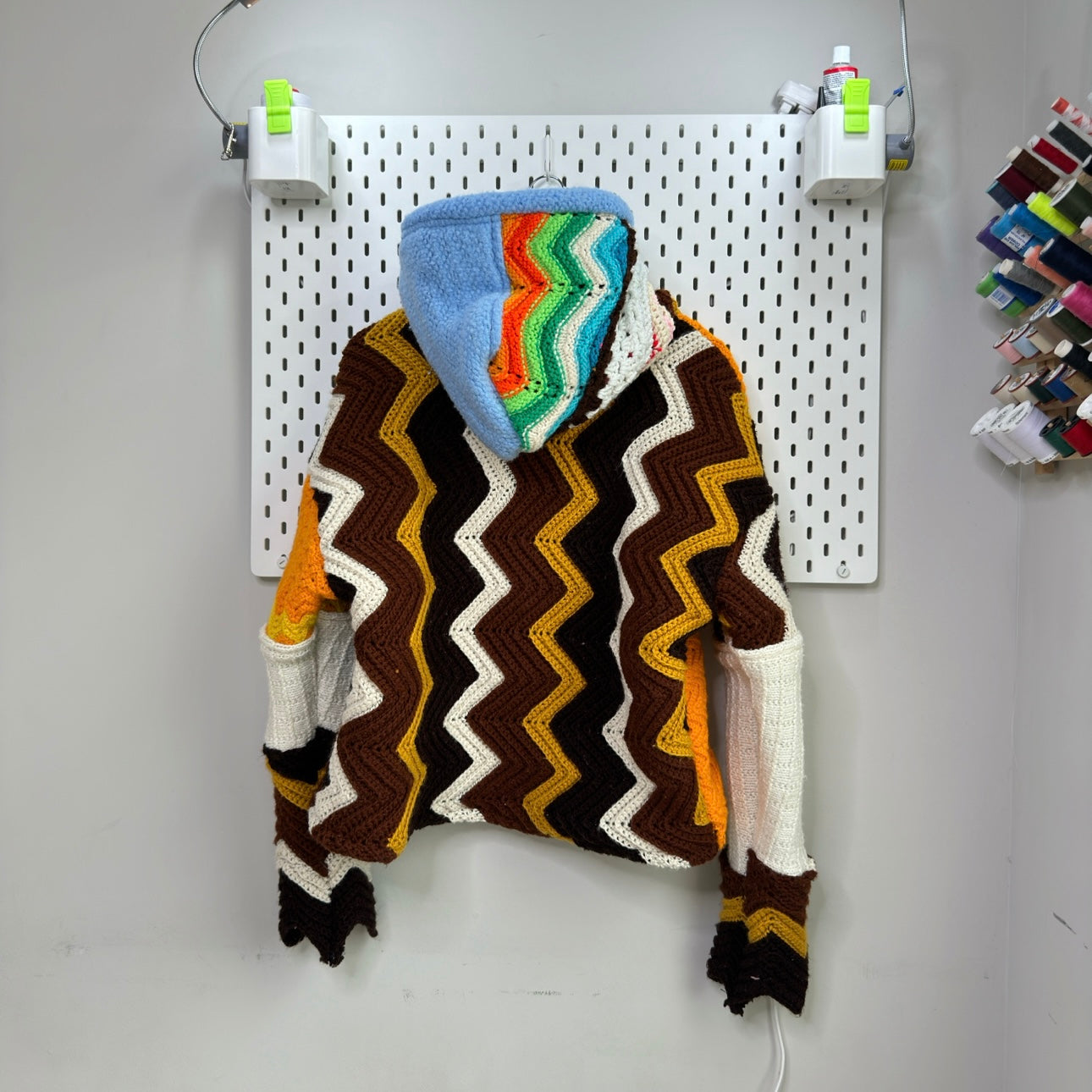 Upcycled crochet zip up hoodie [M]